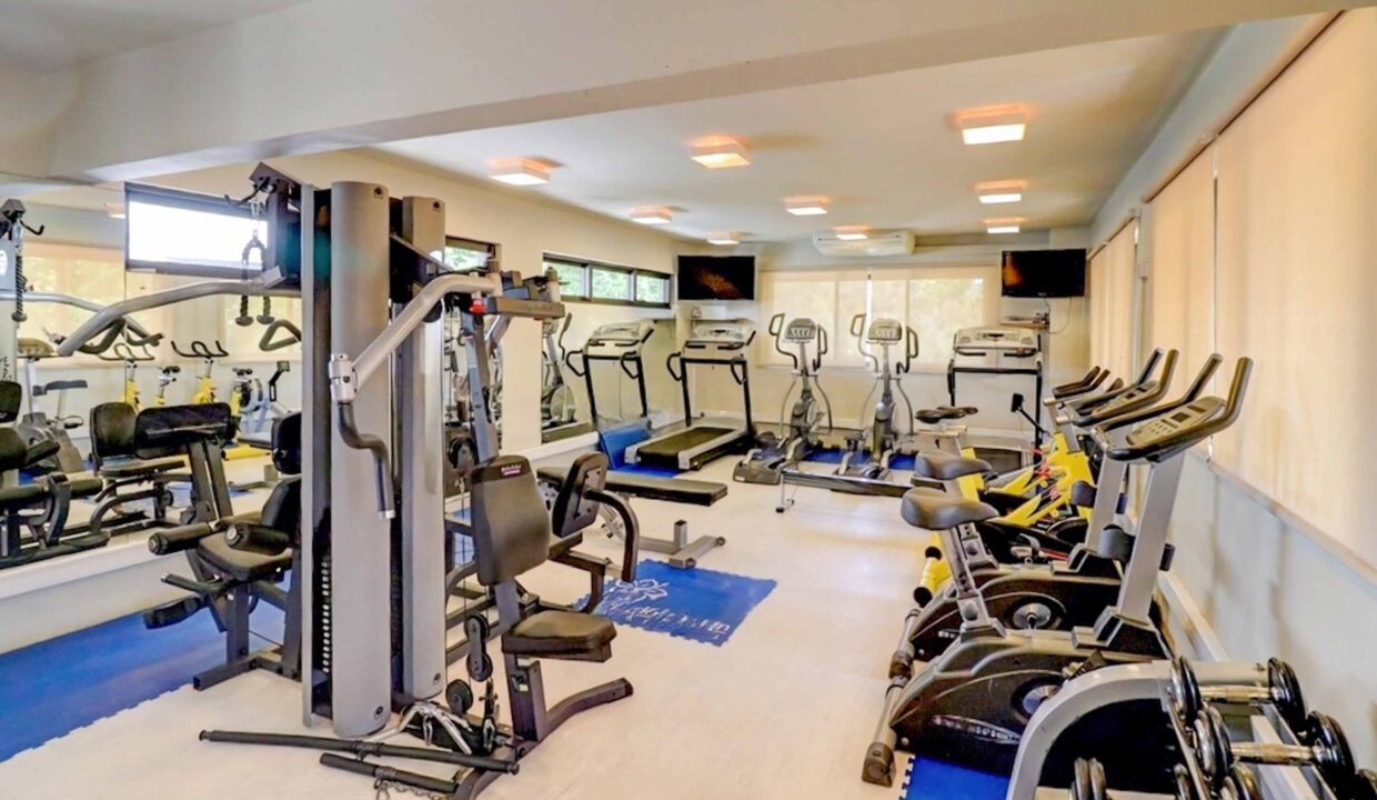 gym-transformed_LR