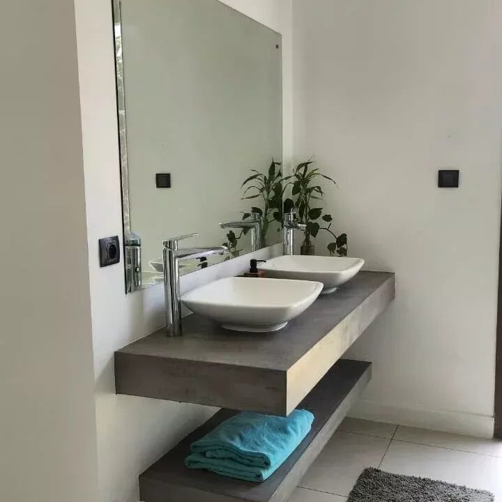 068a293d622b9a0694e1a75df21576dd_fd9deaec68_1280-original