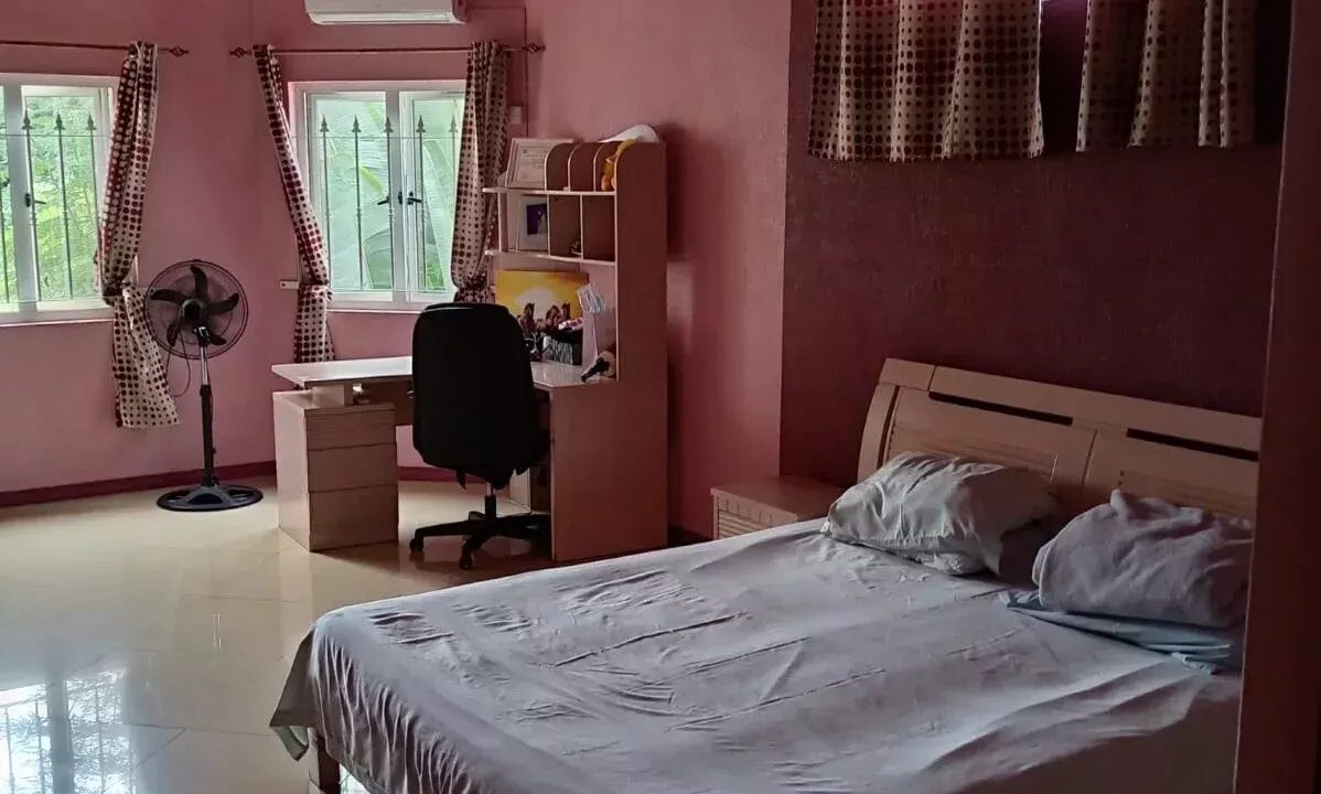 ec2908bca01581cd40e982065e73562e_993c087c2b_1600-original